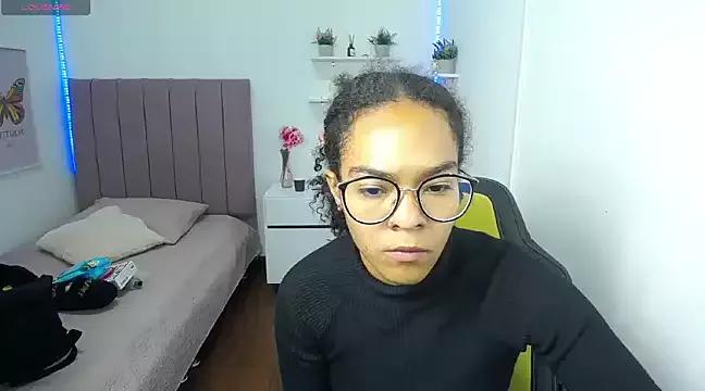 Nina_lovee_ from StripChat