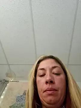 NinaLuvSins from StripChat