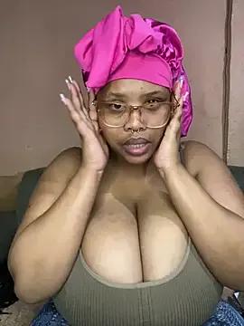 NonoGotBoobies from StripChat