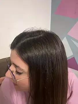 Girls: discover live performances with matured cam models, from teasing to fixations, in a variety of stunning live sex cams.