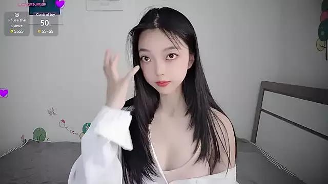 oblakitty from StripChat is Freechat