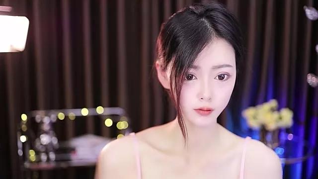Girls: discover live performances with matured cam models, from teasing to fixations, in a variety of stunning live sex cams.
