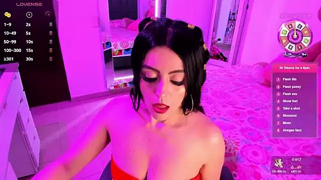 Girls: discover live performances with matured cam models, from teasing to fixations, in a variety of stunning live sex cams.