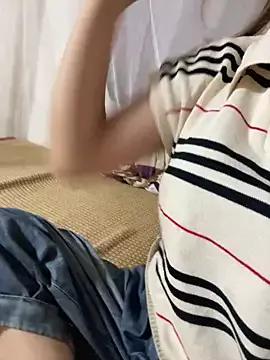 Girls: discover live performances with matured cam models, from teasing to fixations, in a variety of stunning live sex cams.