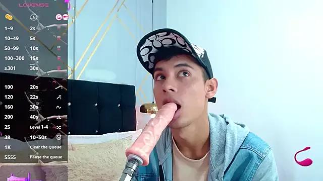 Girls: discover live performances with matured cam models, from teasing to fixations, in a variety of stunning live sex cams.