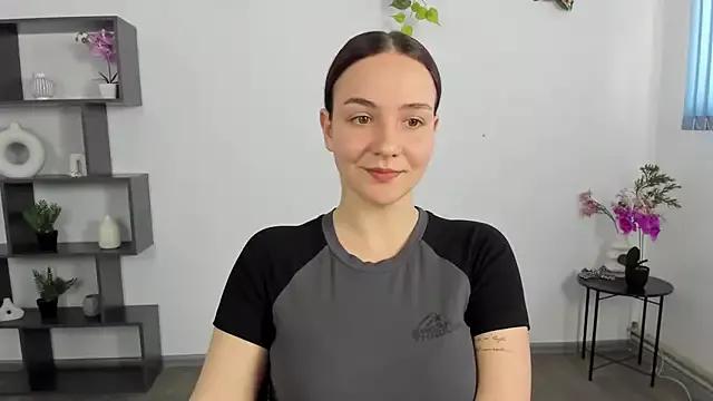 Girls: discover live performances with matured cam models, from teasing to fixations, in a variety of stunning live sex cams.