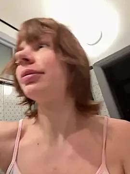 Oopsfoxy from StripChat