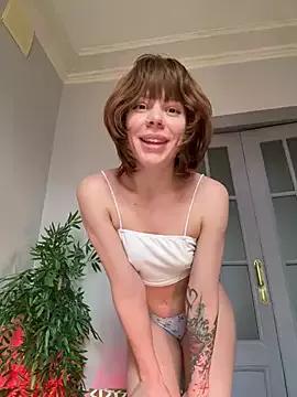 Oopsfoxy from StripChat