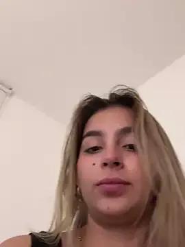 Girls: discover live performances with matured cam models, from teasing to fixations, in a variety of stunning live sex cams.