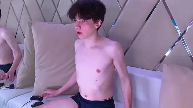 OwenHuffman from StripChat is Freechat