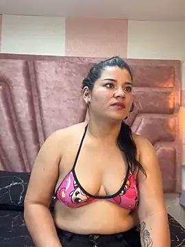 Girls: discover live performances with matured cam models, from teasing to fixations, in a variety of stunning live sex cams.