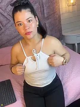 PamelaDool from StripChat is Freechat