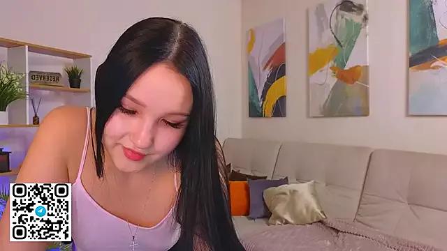 PandoraPaws from StripChat is Freechat