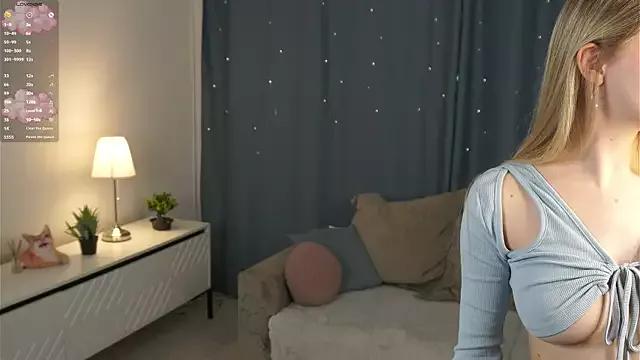 Girls: discover live performances with matured cam models, from teasing to fixations, in a variety of stunning live sex cams.