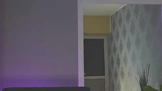 PeachyPixiee