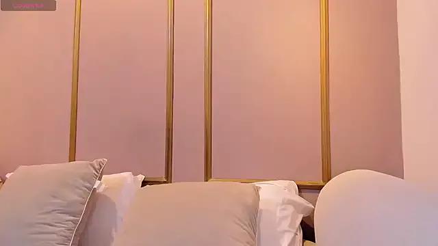 PerlaPreciosa from StripChat is Freechat