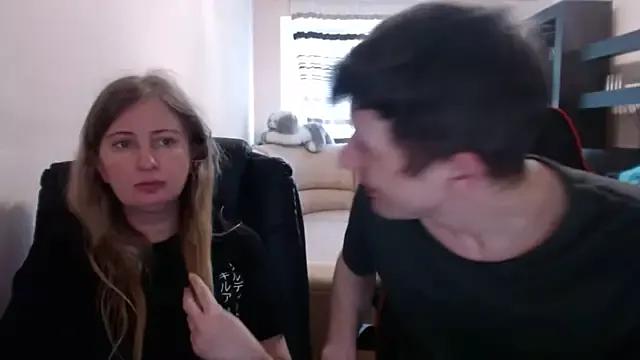 PeterAndJen from StripChat