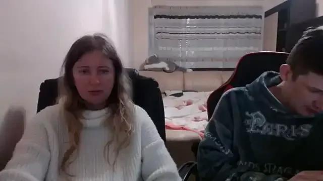 PeterAndJen from StripChat
