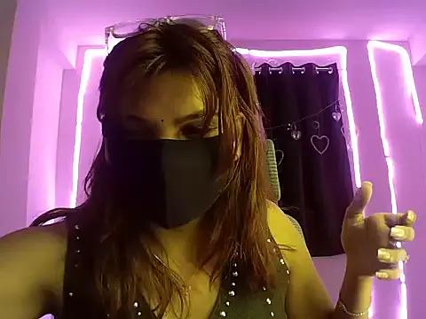 Girls: discover live performances with matured cam models, from teasing to fixations, in a variety of stunning live sex cams.