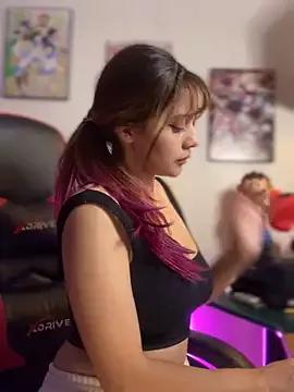 Girls: discover live performances with matured cam models, from teasing to fixations, in a variety of stunning live sex cams.