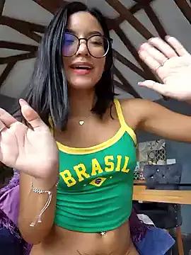 Pretty_roxxyy from StripChat is Freechat