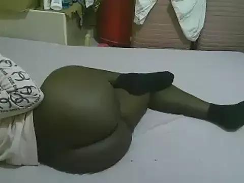 pretty_viel from StripChat is Freechat