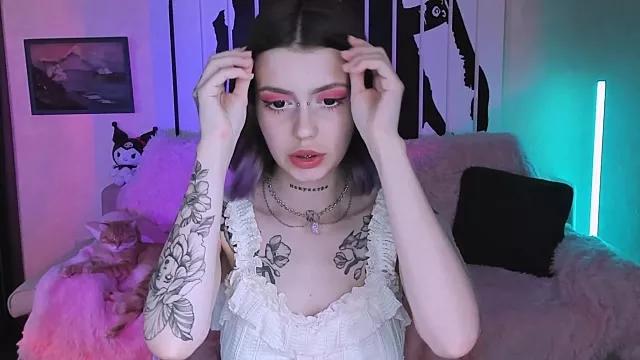 Girls: discover live performances with matured cam models, from teasing to fixations, in a variety of stunning live sex cams.