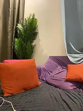 Girls: discover live performances with matured cam models, from teasing to fixations, in a variety of stunning live sex cams.