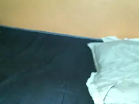 princess-maira from StripChat is Freechat