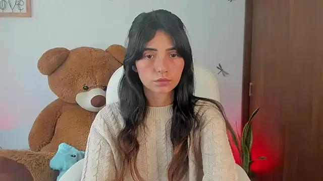 Girls: discover live performances with matured cam models, from teasing to fixations, in a variety of stunning live sex cams.