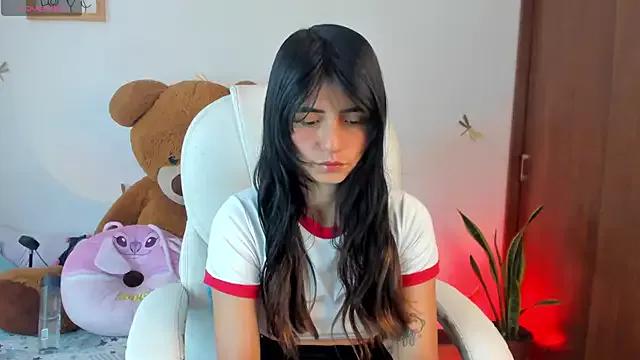princessluna_19 from StripChat is Freechat
