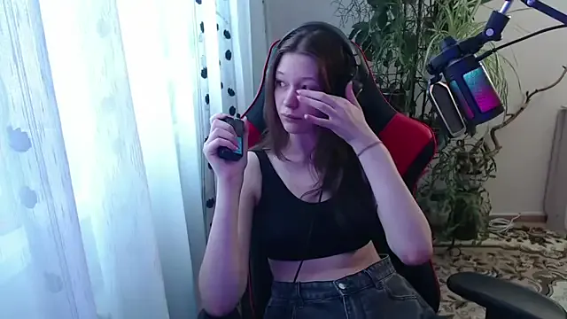 PunyKnee