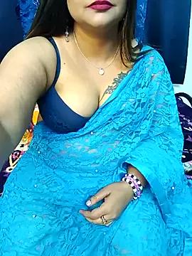Queen-mira from StripChat