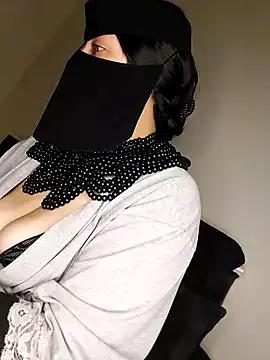 Queen_Amina from StripChat