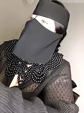Queen_Amina from StripChat