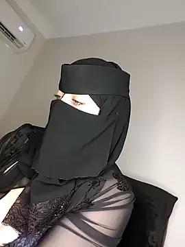 Queen_Amina from StripChat