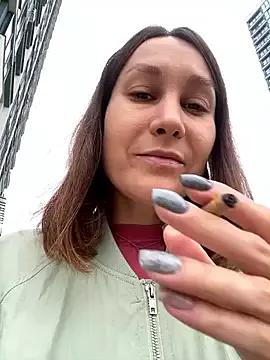 Queen_Dance from StripChat