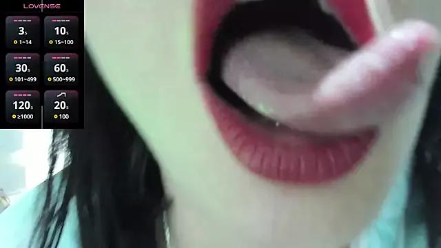queen_fetish from StripChat is Freechat