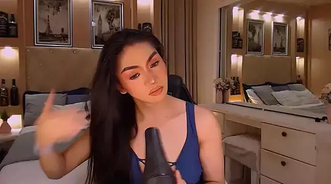 Girls: discover live performances with matured cam models, from teasing to fixations, in a variety of stunning live sex cams.