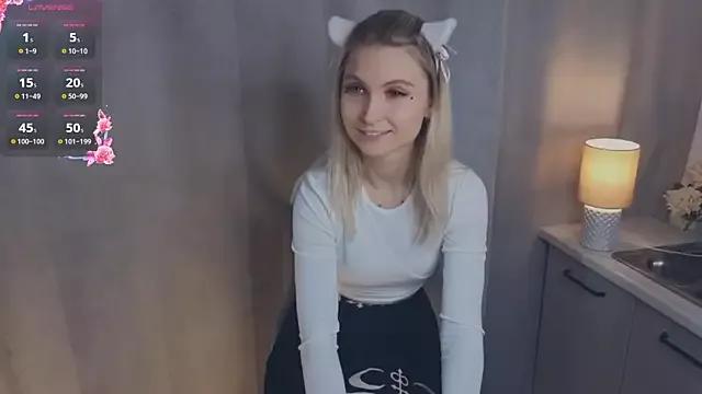 Girls: discover live performances with matured cam models, from teasing to fixations, in a variety of stunning live sex cams.