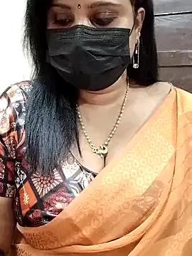 queenlakshana from StripChat