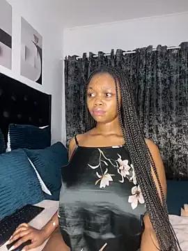 QueenTee23 from StripChat is Freechat