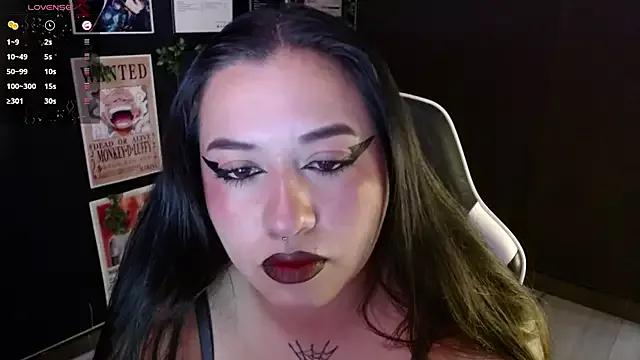 Girls: discover live performances with matured cam models, from teasing to fixations, in a variety of stunning live sex cams.