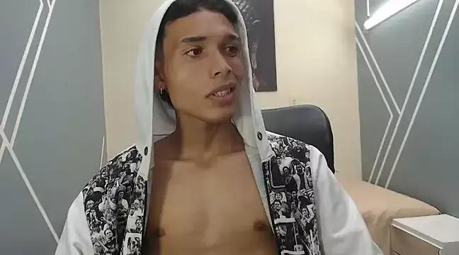 Rayan_skinny from StripChat