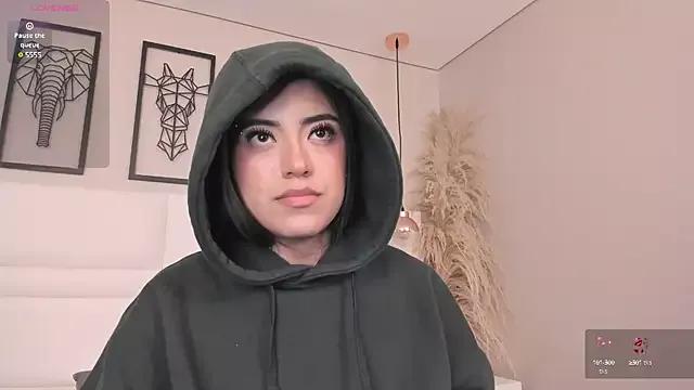 Rebeca_jones from StripChat is Freechat