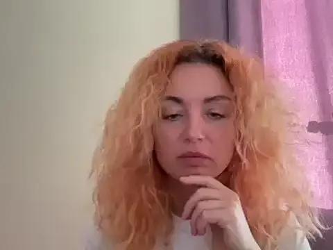Redd_girl from StripChat