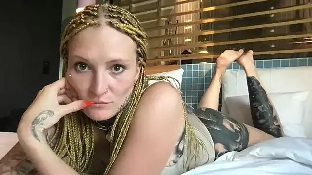 redNatified from StripChat is Private