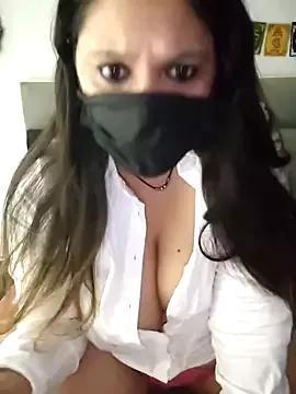 Reena_Darling from StripChat