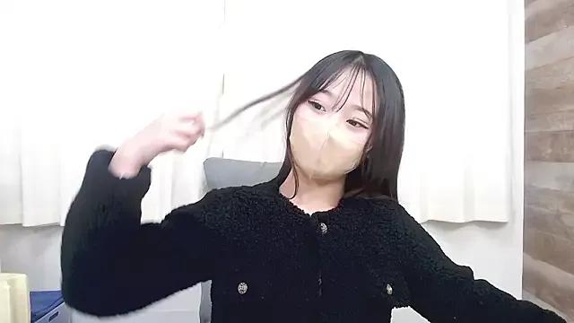 Girls: discover live performances with matured cam models, from teasing to fixations, in a variety of stunning live sex cams.