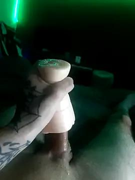 Girls: discover live performances with matured cam models, from teasing to fixations, in a variety of stunning live sex cams.